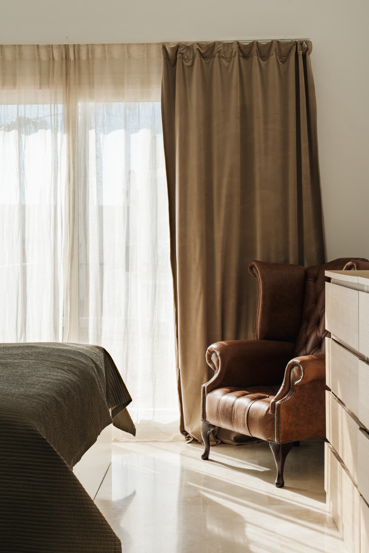 Bedroom with terrace access